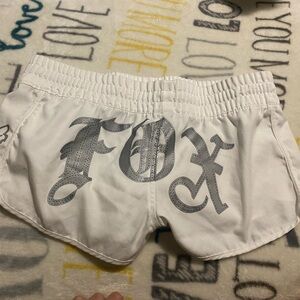 Very cute fox racing athletic shorts